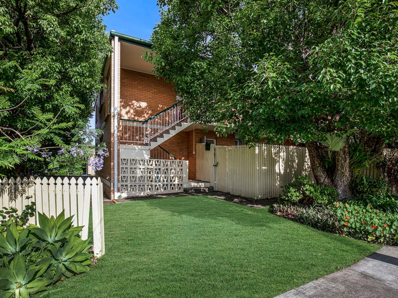 Sold Property Prices & Auction Results in Clayfield, QLD 4011 (+1