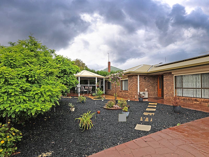 1012 Murphys Road, Walpeup, Vic 3507 Property Details