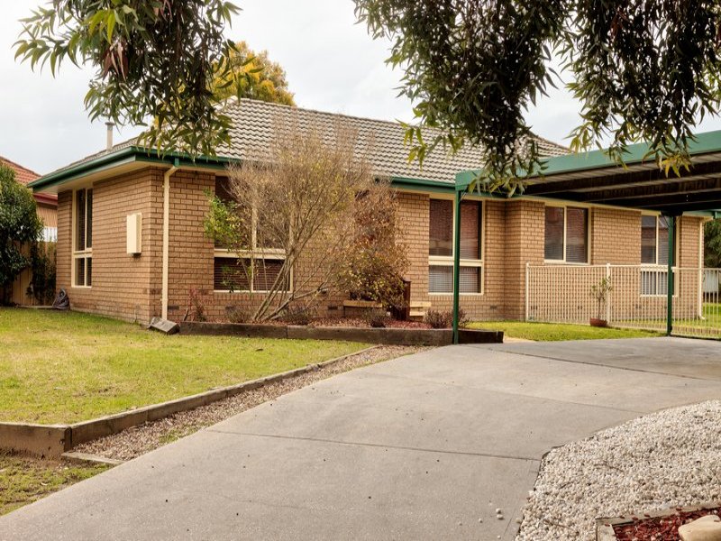 16 Kensington Court, Thurgoona, NSW 2640