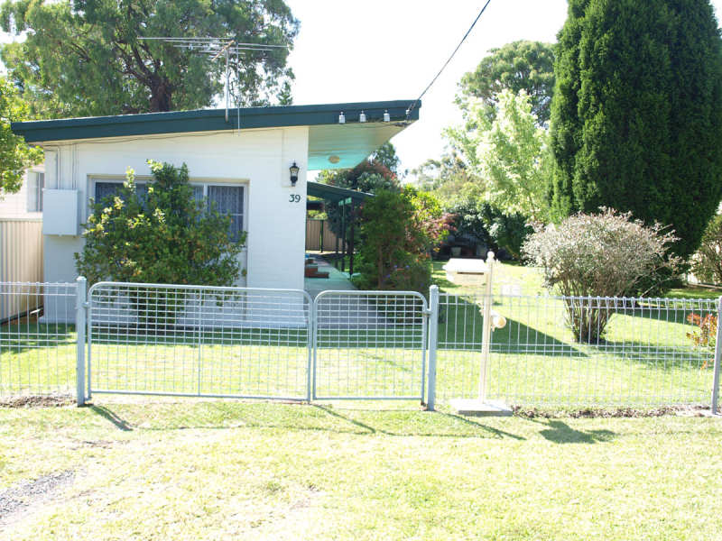 39 Laurel Avenue, Edgeworth, NSW 2285