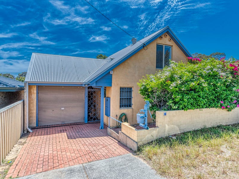 13 Quickly Cres, Hamilton Hill, WA 6163