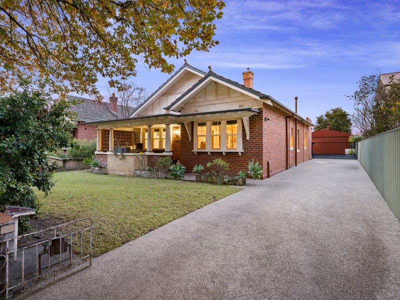 582 Stanley Street, Albury, NSW 2640 House for Sale