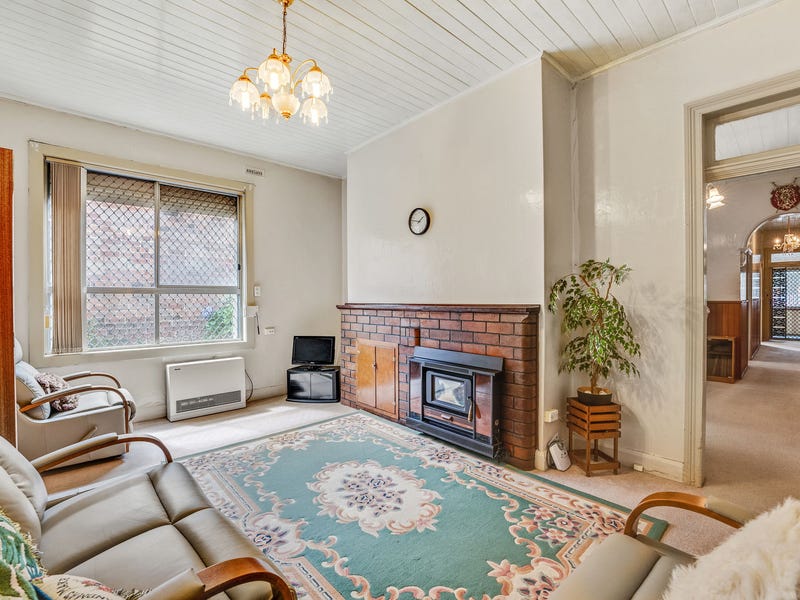 22 Laurence Street, Lithgow, NSW 2790 Property Details