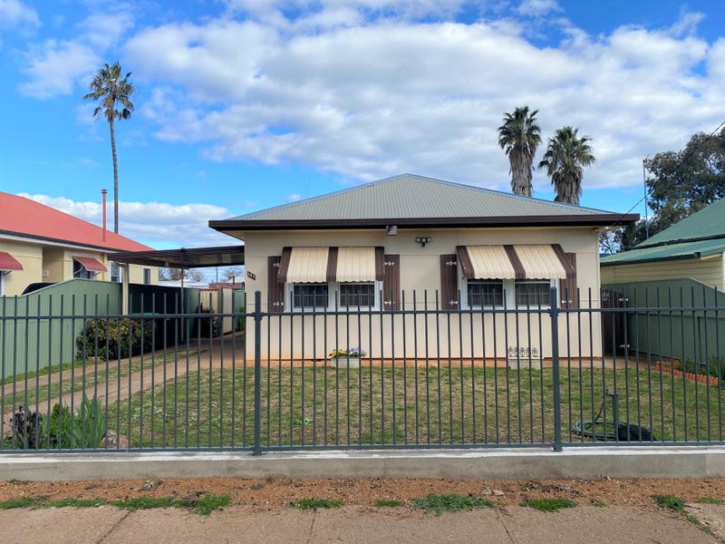 107 Swift Street, Wellington, NSW 2820 House for Sale