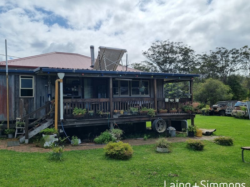 3 Surbiton Place, Mitchells Island, NSW 2430