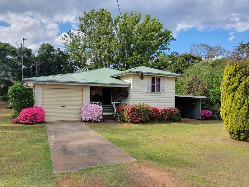 3 Wilkes Road, Hampton, Qld 4352 Property Details