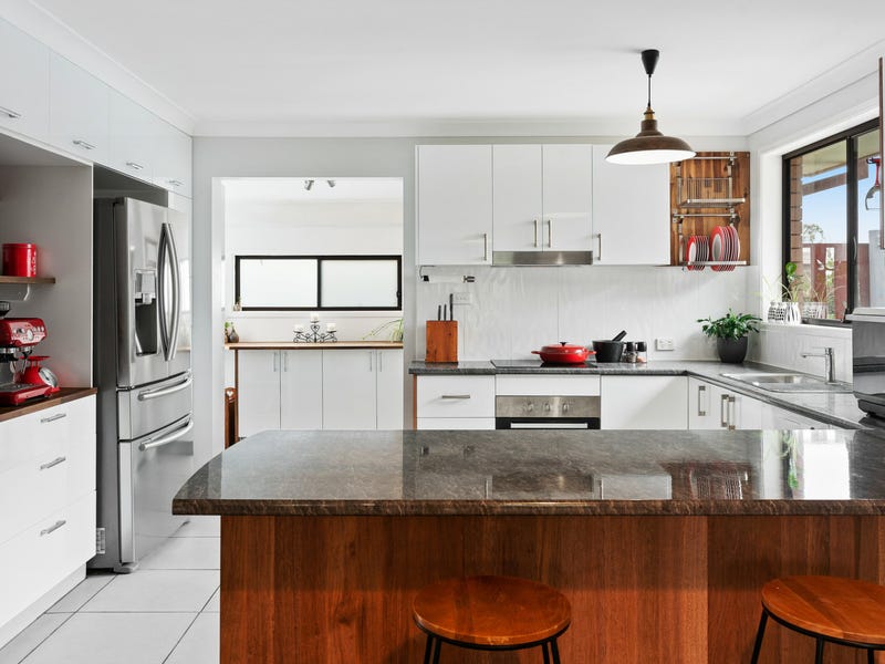 2 Bailey Street, Brightwaters, NSW 2264 Property Details