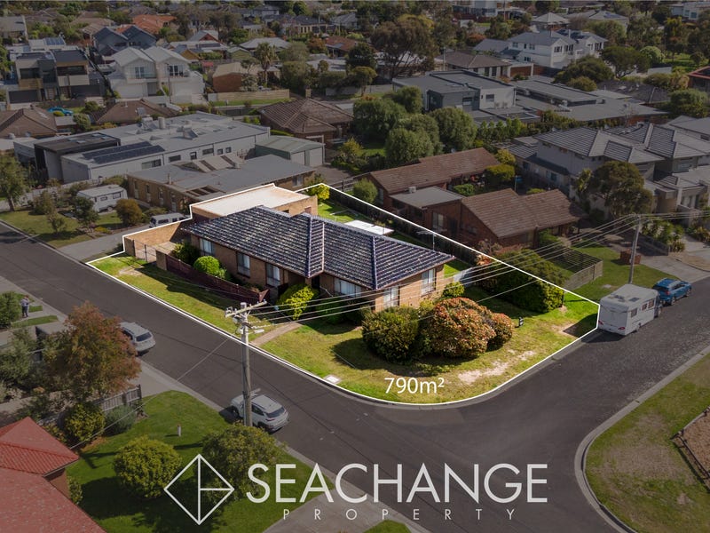 14 Troon Avenue, Mornington, Vic 3931 Property Details