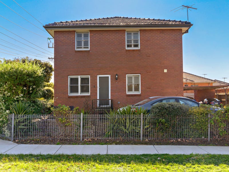 1/1 Iona Street, Clayton, Vic 3168