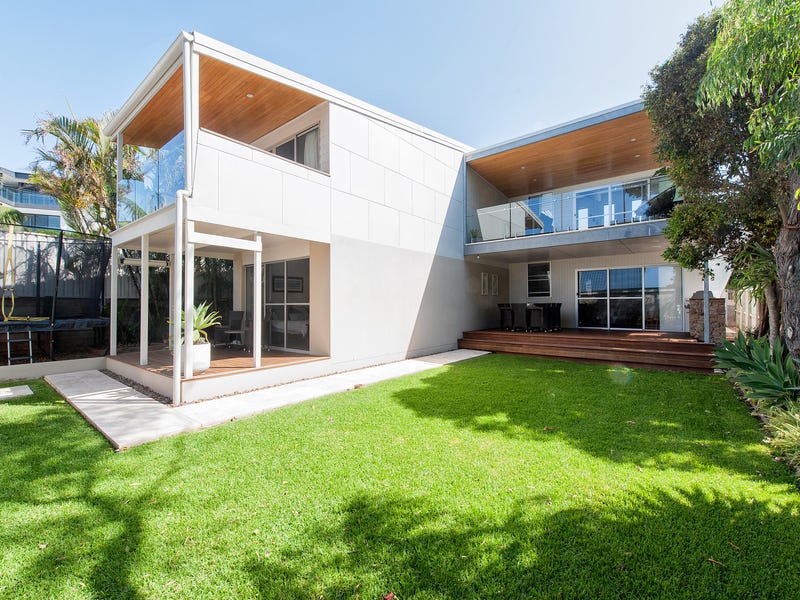 15 Market Street, Fingal Bay, NSW 2315