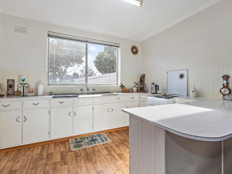 3/1416 Wolseley Grove, Bell Post Hill, VIC 3215