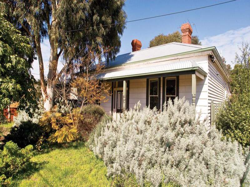 18 The Avenue, Coburg, Vic 3058 Property Details