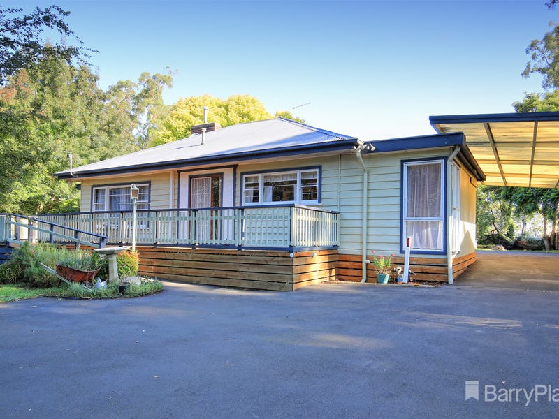 34 School Road, Menzies Creek, VIC 3159