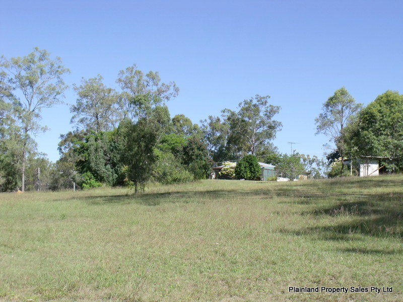 12 Australia Ii Drive, Kensington Grove, QLD 4341