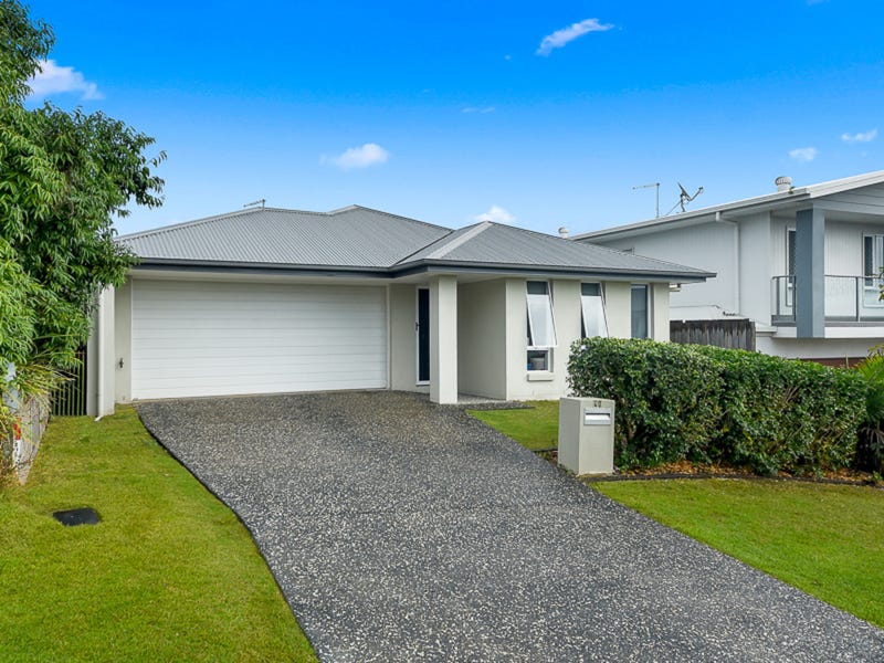 Houses for Sale in Bridgeman Downs, QLD 4035