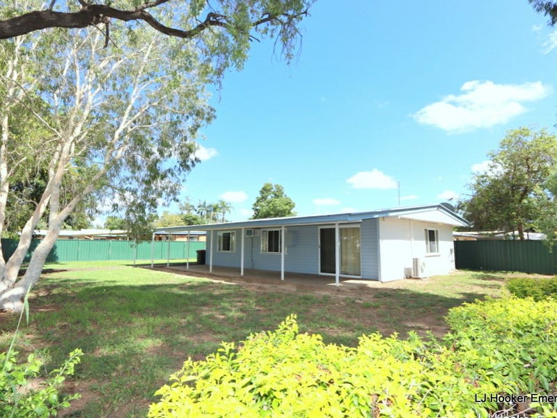 3 Bedroom Properties for Sale in Emerald, QLD 4720