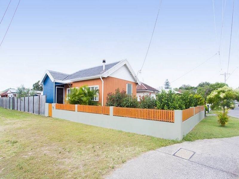 Rental Properties and Real Estate in Central Coast, NSW (+1 location