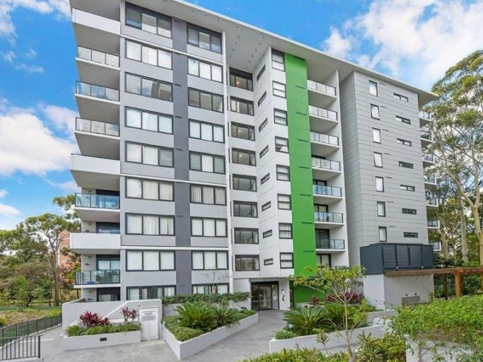 2/8 Saunders Close, Macquarie Park, NSW 2113