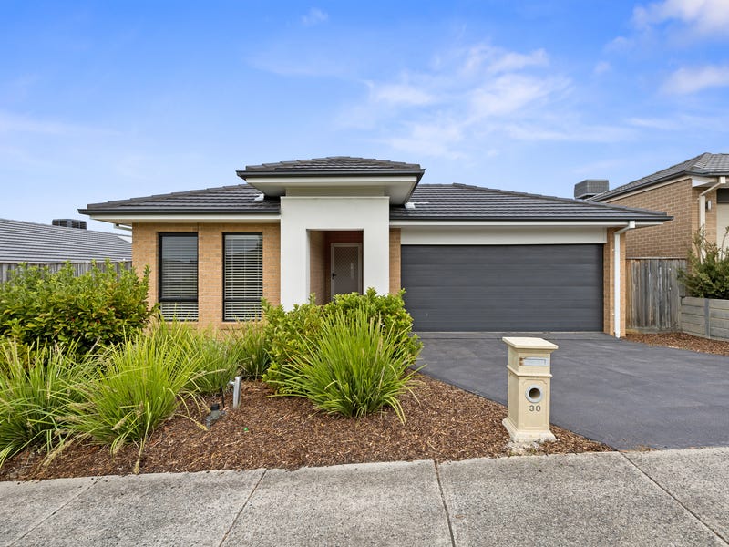 30 Gyrfalcon Way, Doreen, VIC 3754