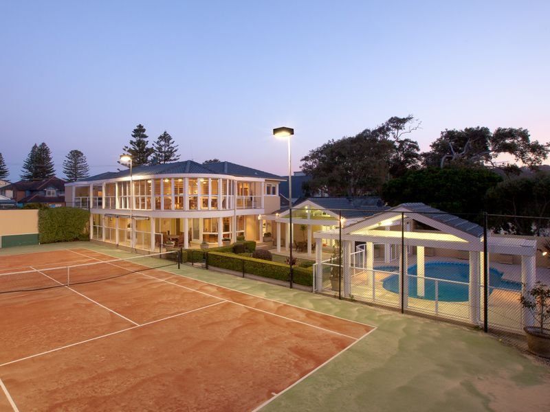 1012 Ocean View Drive, Terrigal, NSW 2260 Property Details