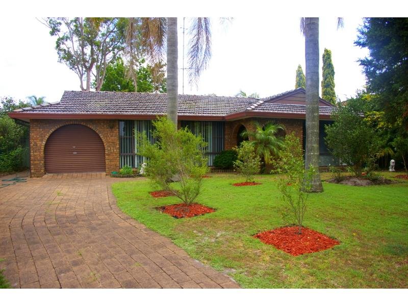 16 Gilchrist Road, Salamander Bay, NSW 2317