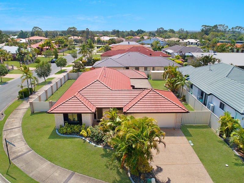 11 Pembroke Avenue, Pelican Waters, QLD 4551