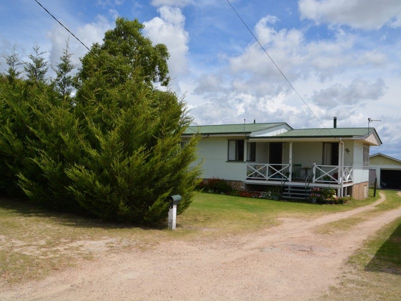 4 Thorpe Street, Stanthorpe, QLD 4380