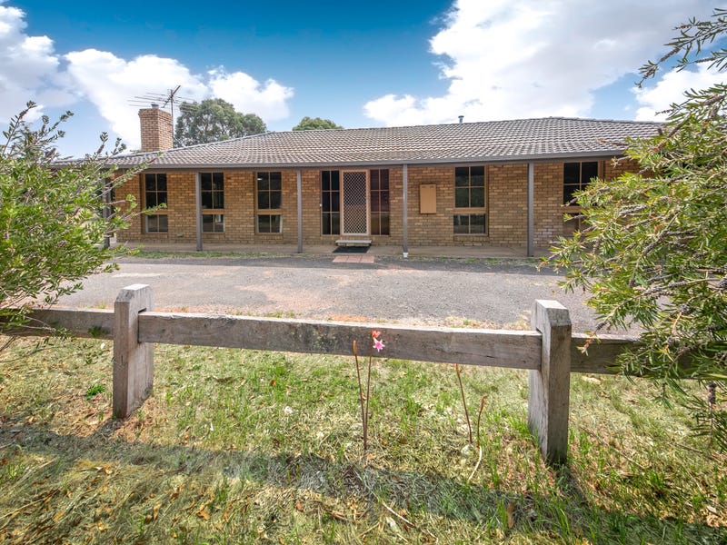 9 Louise Lane, Lancefield, VIC 3435
