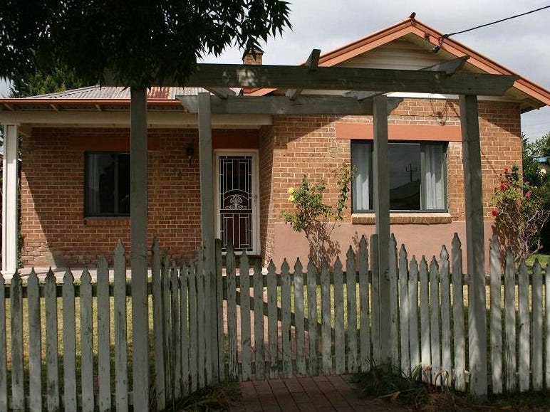 50 Opal Street, Goulburn, NSW 2580