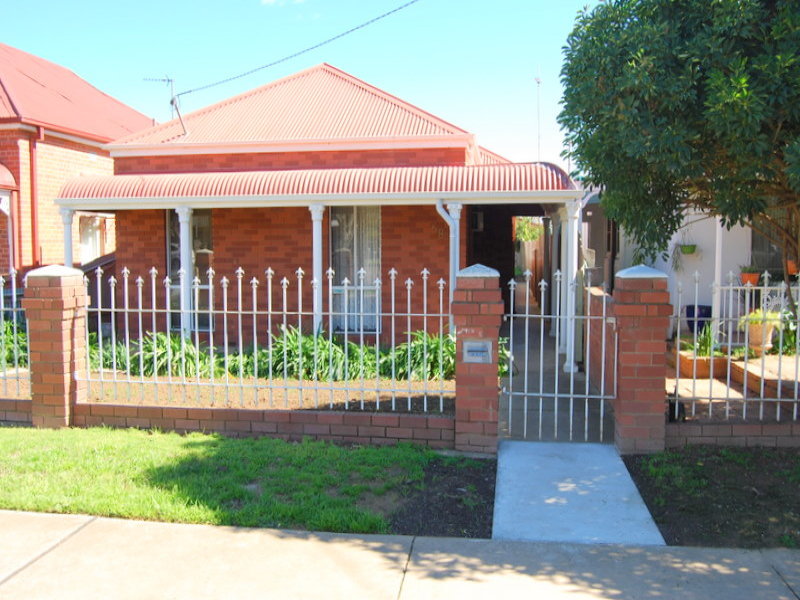 68 Fox Street, Wagga Wagga, NSW 2650