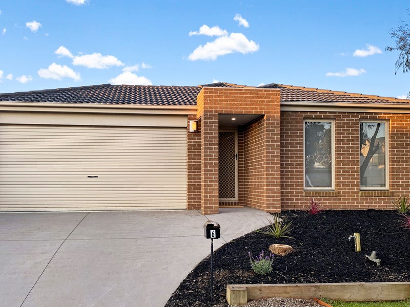 Houses for Sale in Mornington, VIC 3931