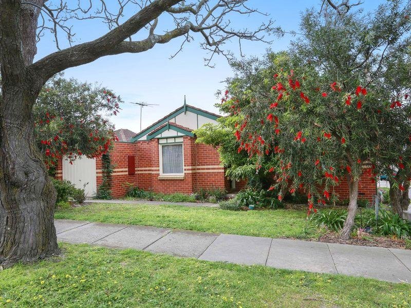 1/5 Sunray Avenue, Cheltenham, Vic 3192 Property Details