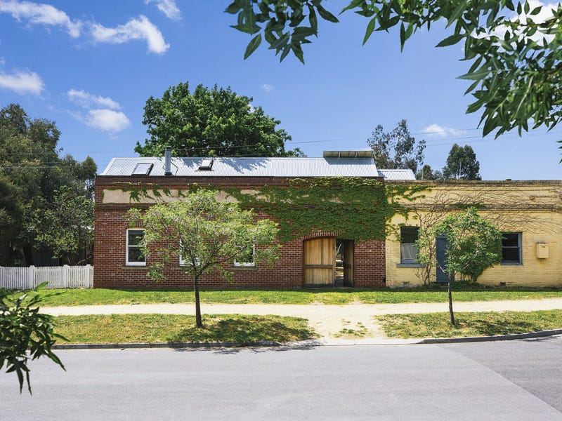 29 Fryers St, Guildford, Vic 3451 Property Details