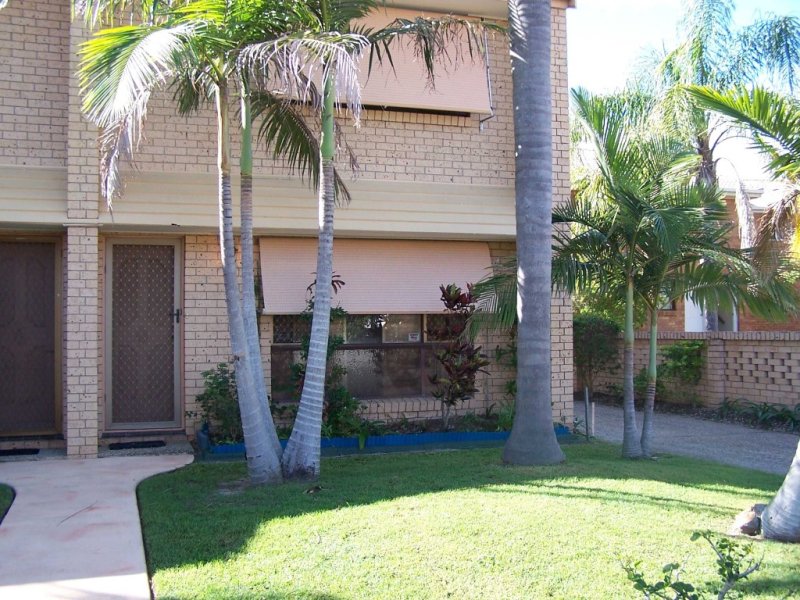 26 Duet Drive, Mermaid Waters, QLD 4218