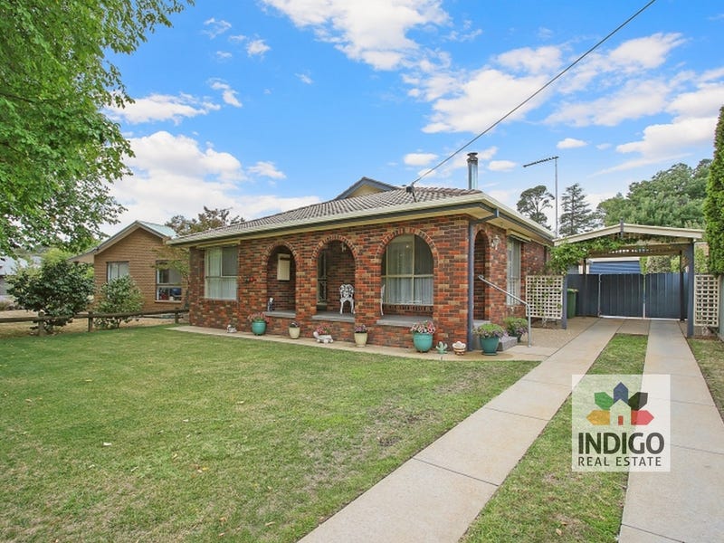 60 Finch Street, Beechworth, Vic 3747 Property Details