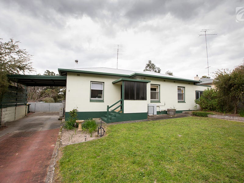 5 LOCHIEL AVENUE, Naracoorte, SA 5271 Property Details