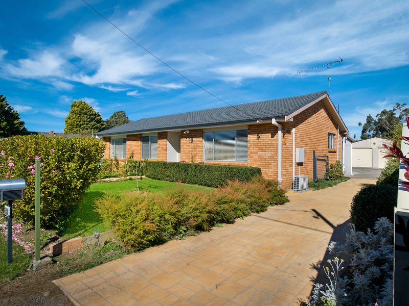 18 Lytton Road, Moss Vale, NSW 2577