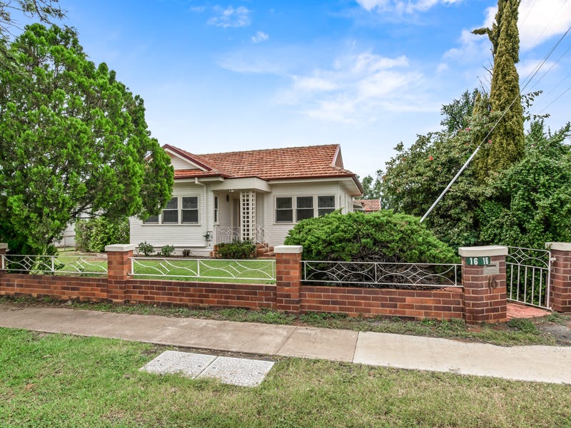 16 Murray Street, Pittsworth, Qld 4356 Property Details