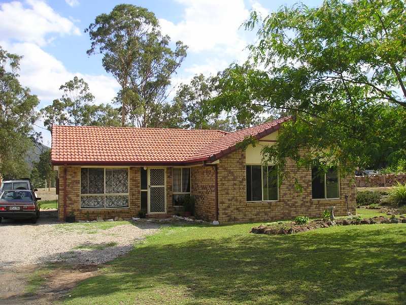 25 Adam Drive, Aratula, QLD 4309