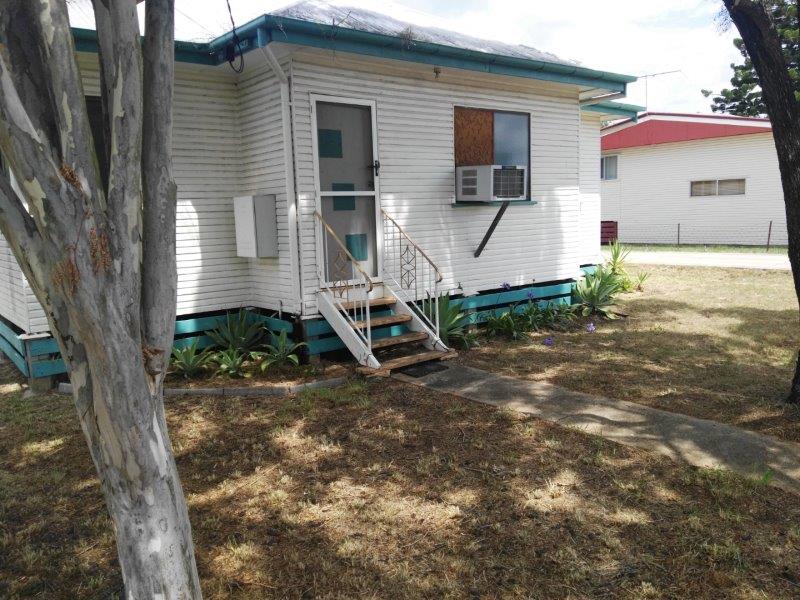 22 Patrick st, Lowood, Qld 4311 House for Rent