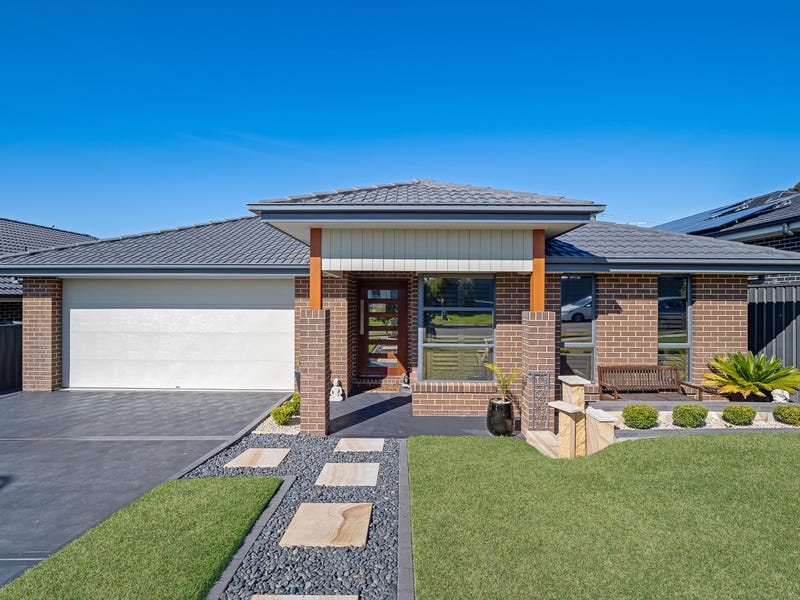 11 Sandridge Street, Thornton, NSW 2322 Property Details