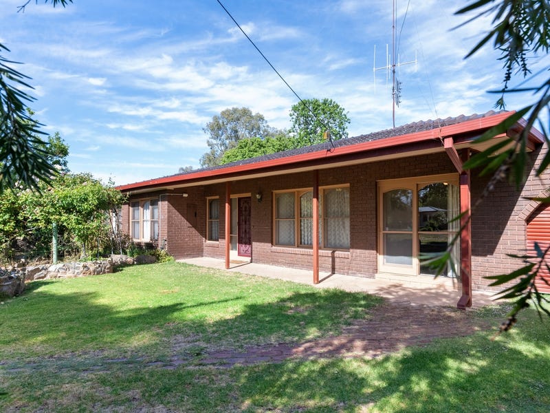 4 Hyacinth Street, Violet Town, Vic 3669 House for Sale