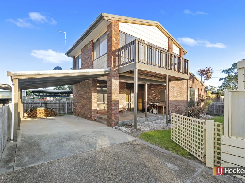 2/22 Marine Parade, Lakes Entrance, VIC 3909
