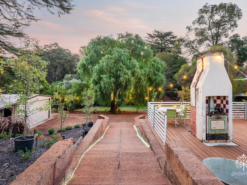 21 Wheelwright Road, Lesmurdie, WA 6076 House for Sale realestate