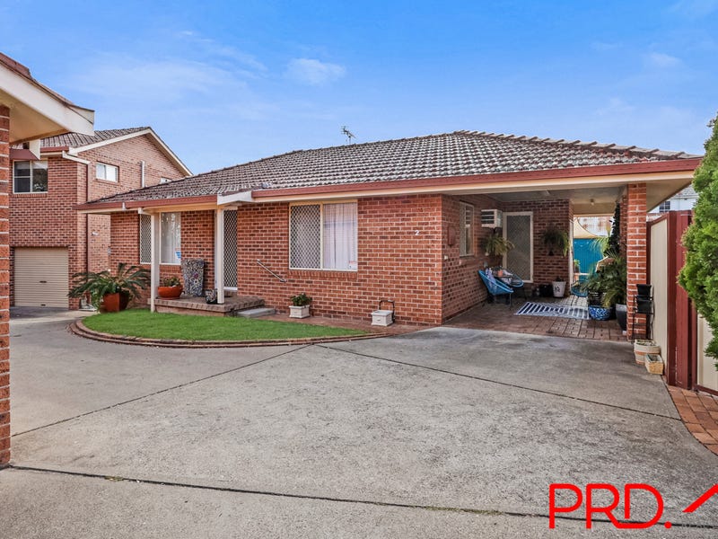 2/71 Crown Street, Tamworth, NSW 2340 Property Details
