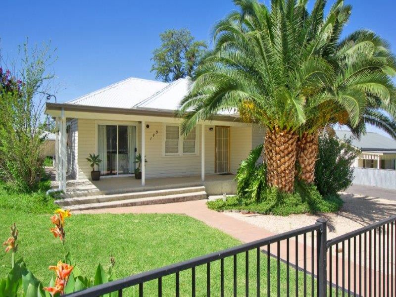 173 Johnston Street, Tamworth, NSW 2340 Property Details