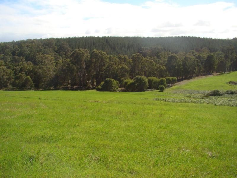 69 Sunridge Drive, Bridgetown, WA 6255