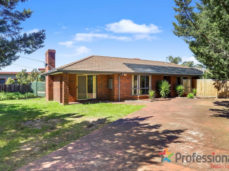 33 Victoria Road, Sydenham, Vic 3037 Property Details