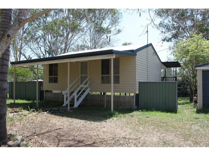 2 6 Harding Street, Kilkivan, Qld 4600 Property Details