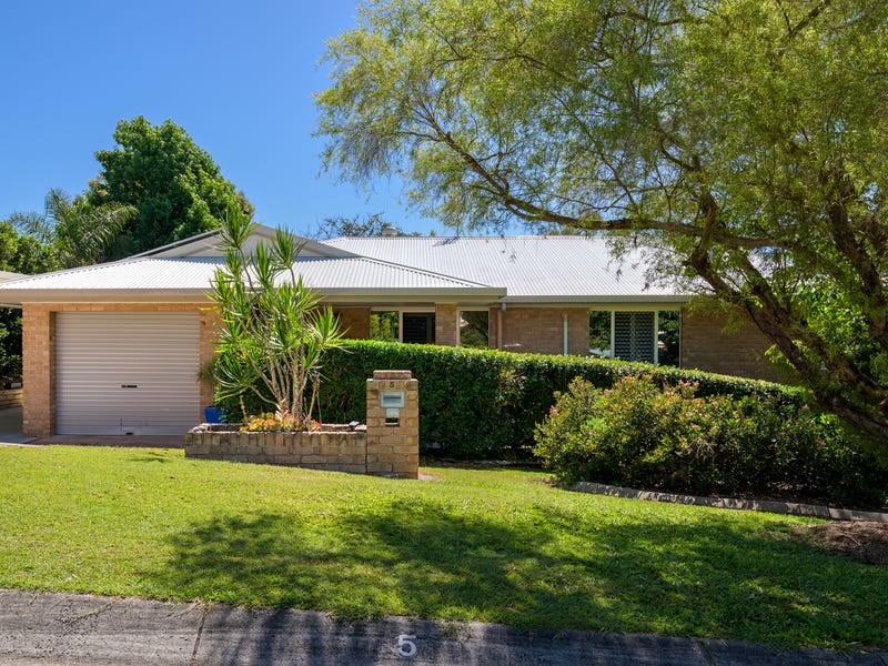 5 Mayfair Drive, Southside, Qld 4570 Property Details